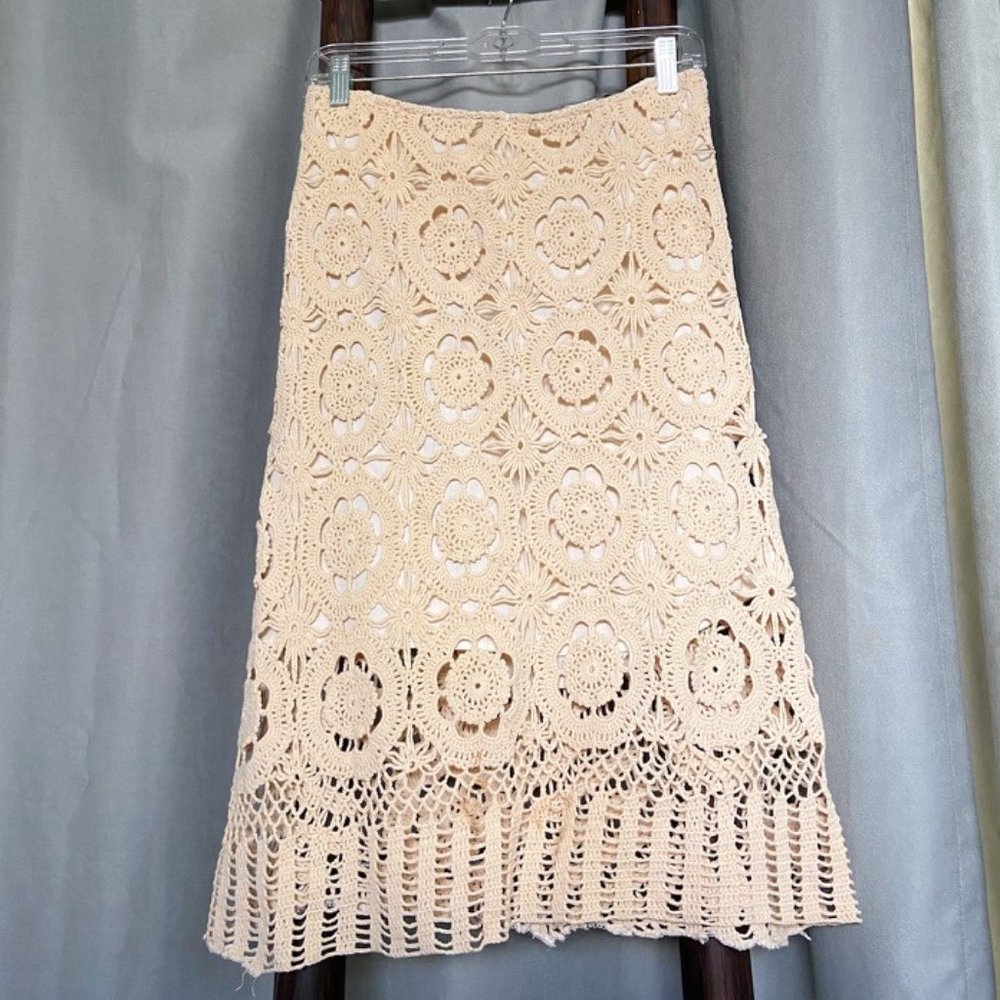 Josephine Loka Lace Midi Skirt